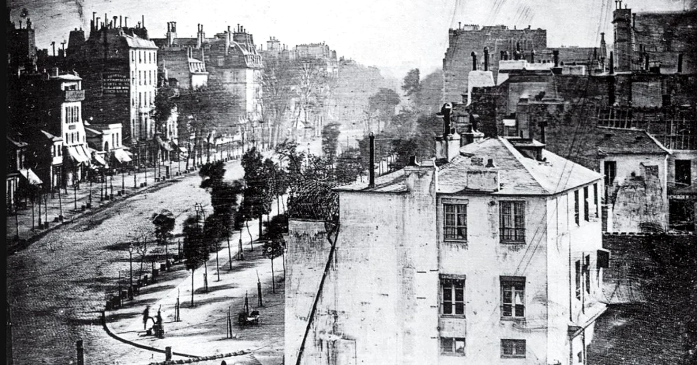 Prima Fotografie cu Oameni din Istorie